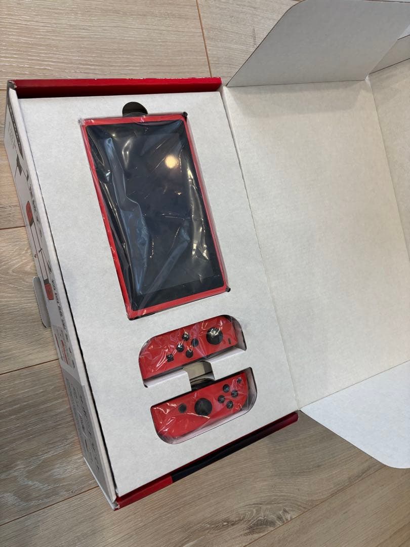 Nintendo Switch マリオレッド✖️ブルーセット