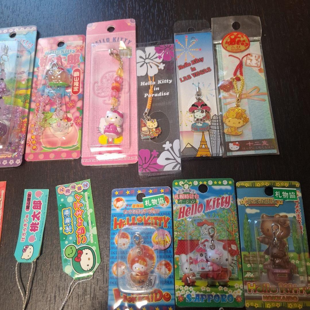15年～20年前★ご当地KITTY６５個根付けストラップ　海外あり