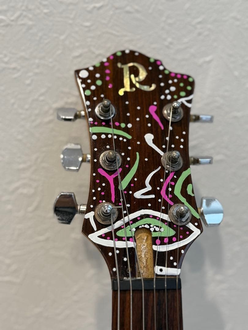 hide アメーバペイズリー　B.C.RICH モッキンバードベース