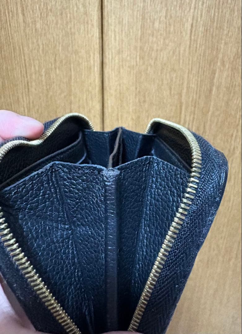 ルイヴィトン　ジッピーパース　アンプラント　ブラック　小銭入れ