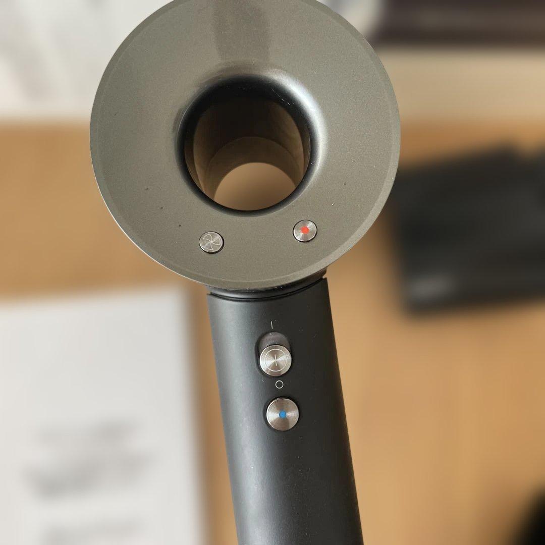 ダイソンHD08 ヘアドライヤー