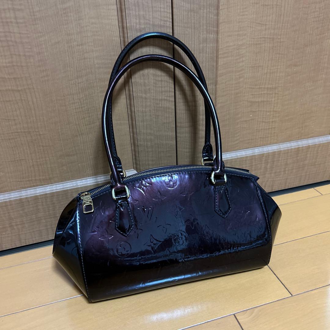 さゆり LOUIS VUITTON アラマウントバッグモノグラムヴェルニ