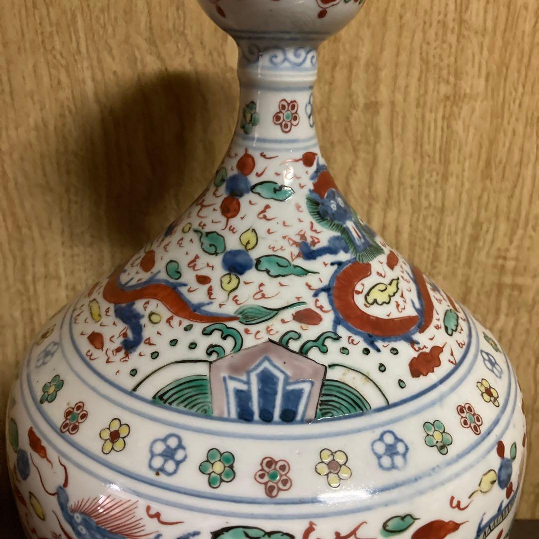 中国　色絵　瓶　龍鳳花蝶図　大明萬暦年製銘