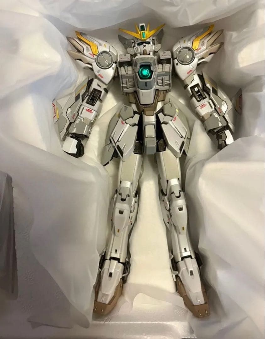 L COMPOSITE　ウイングガンダムゼロスノーホワイトプレリュード