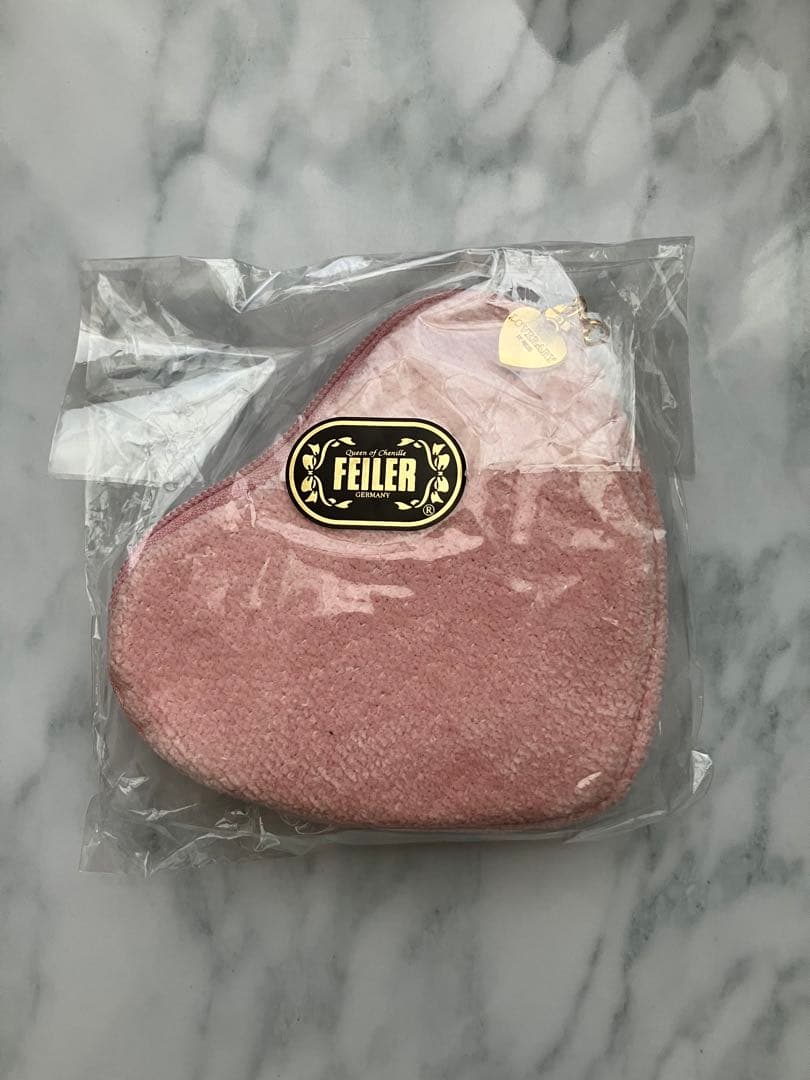 フェイラー　ポケモン　コラボ　ハンカチ　ハート型ポーチ　2点