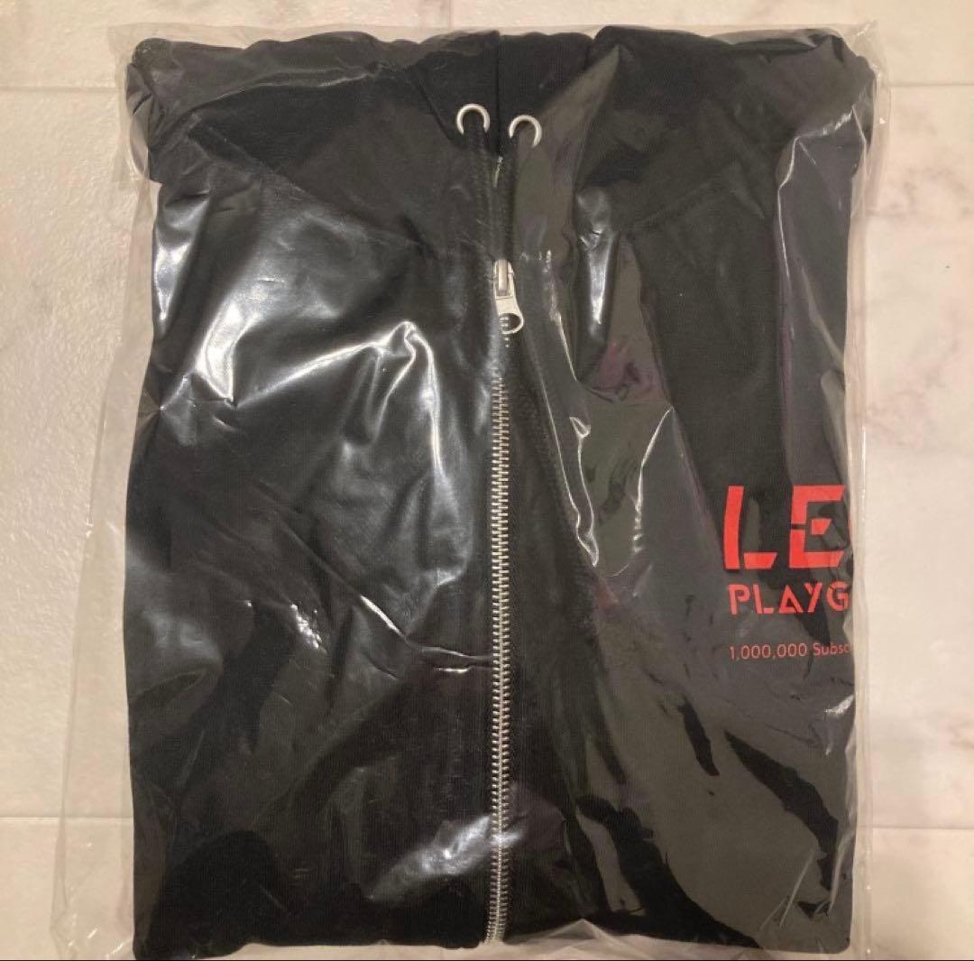 山田涼介 LEO 100万人記念グッズ LEOサイズ ジップパーカー - メルカリ