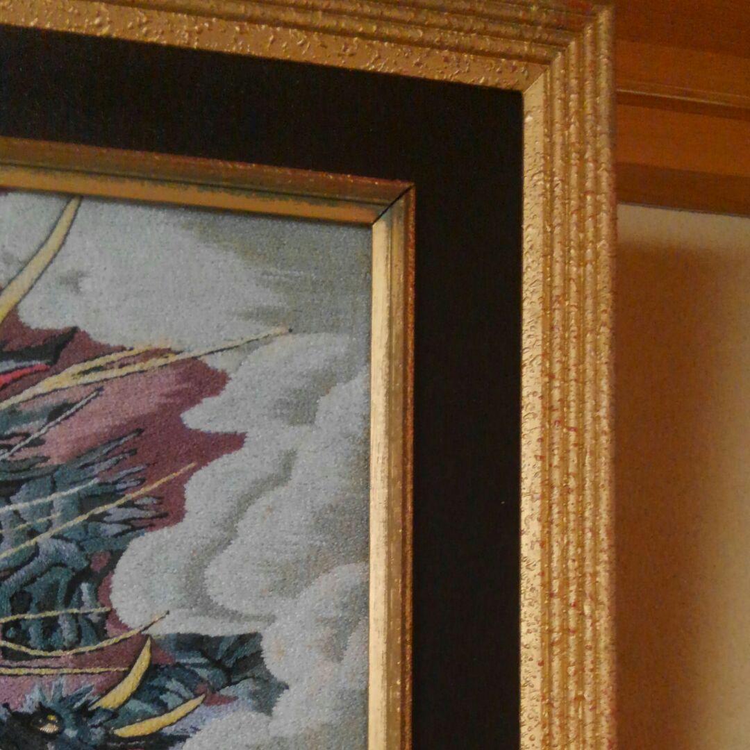 刺繍画　虎と竜(国産品で手作り)