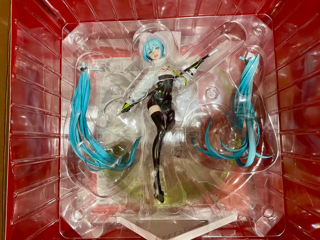 初音ミク GTプロジェクト レーシングミク 2022Ver. 1/7 フィギュア