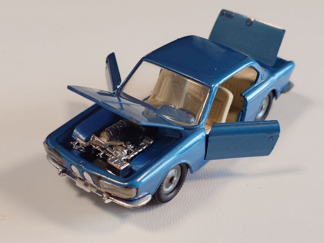 MEBETOYS 　A-17 BMW 2000 COUPE SPORT