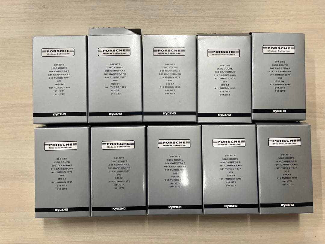 Porsche 928 S4 ミニカー 1:64 10台