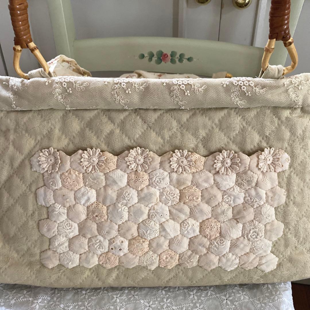 ハンドメイド　四角繋ぎ　レース　　バック