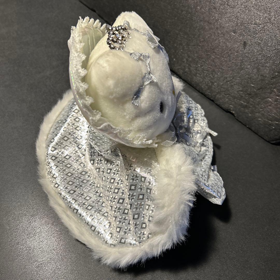 ハローキティ2000年　限定　ぬいぐるみ