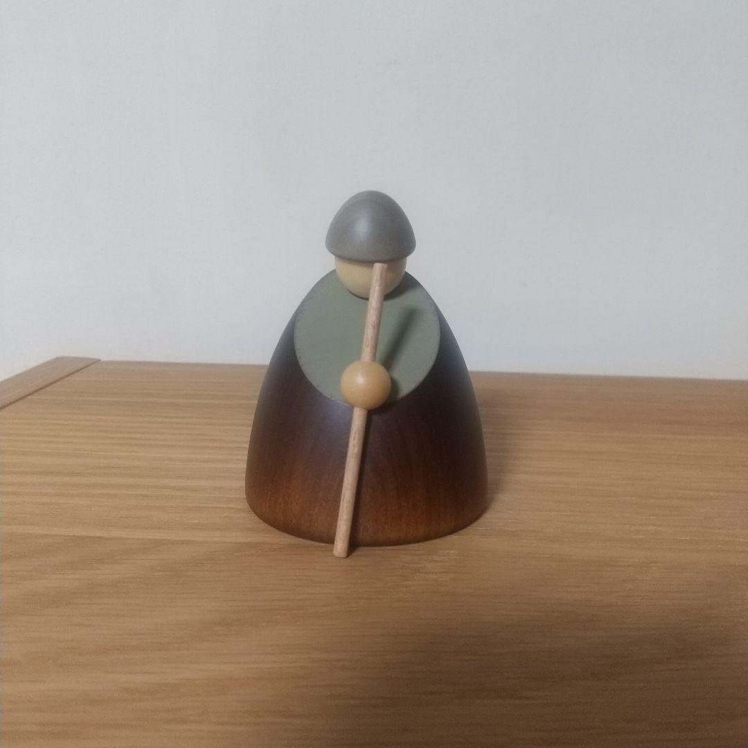 ビョルンケーラー 羊飼いほか KOHLER 羊飼い – ドイツ・ザイフェンの木