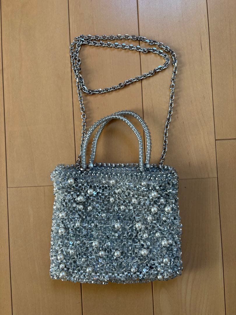 アンテプリマ ペルラグリッター スクエア シルバー