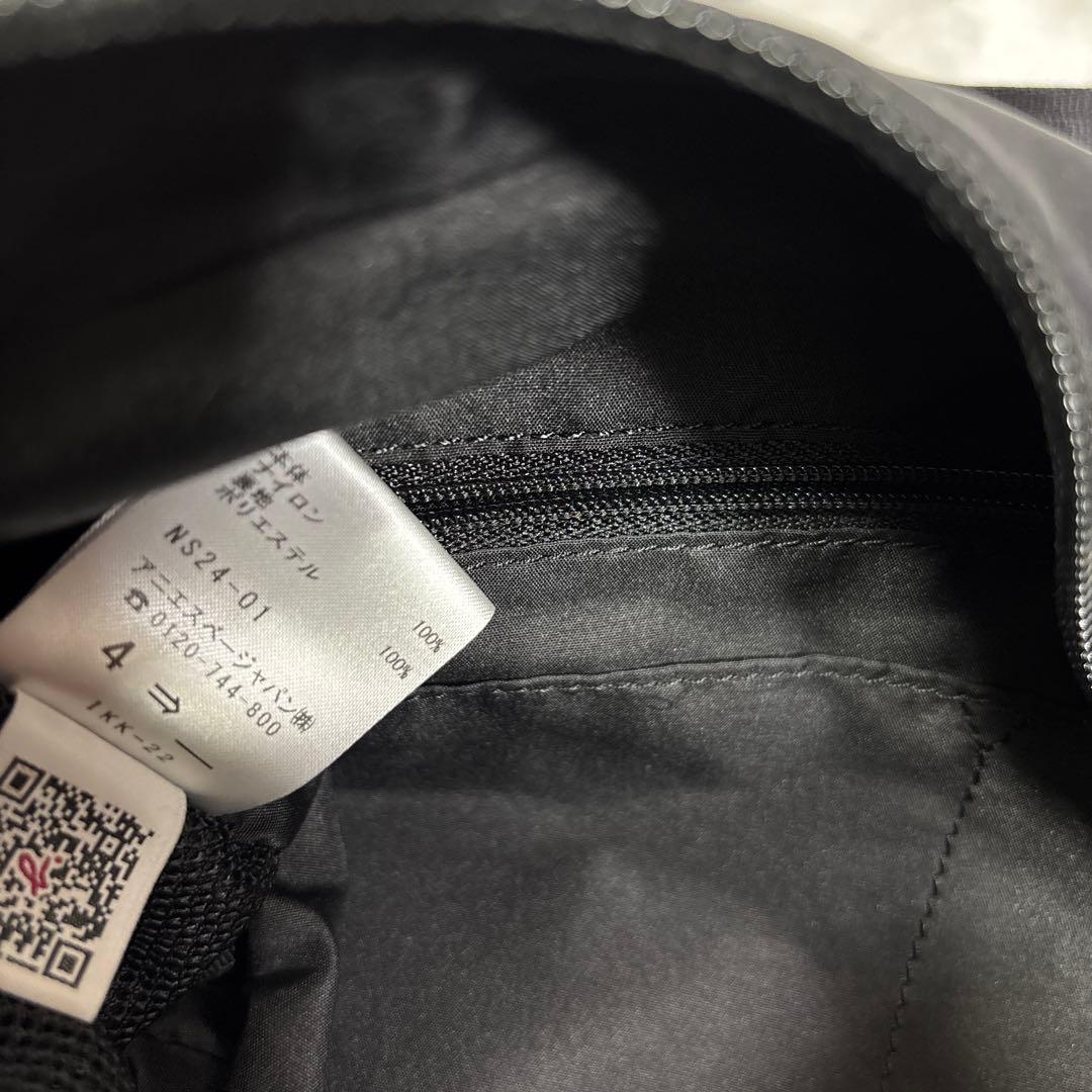 【極美品、未使用品】agnes b. ショルダーバッグ NS24－01 黒