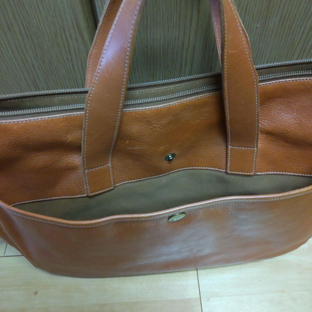 イルビゾンテ　メンズバッグ