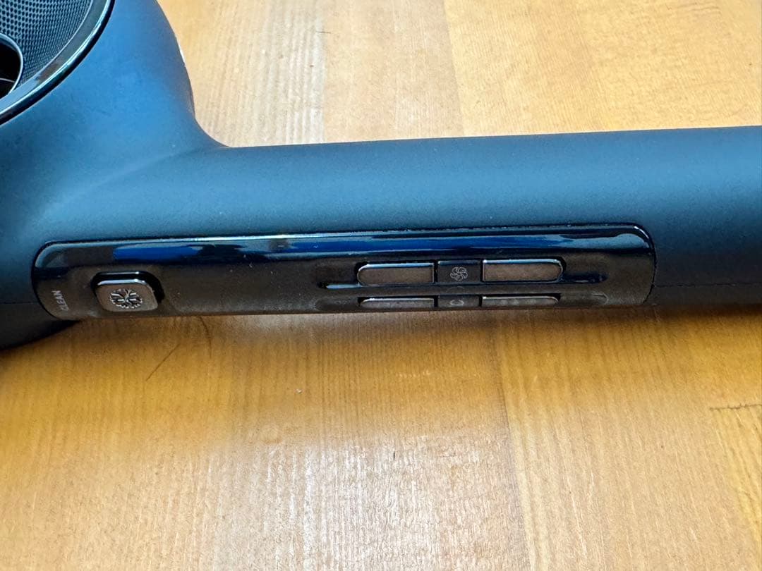 ☆中古☆ ホリスティックキュア マグネットへアプロ ドライヤーゼロブラックプラス