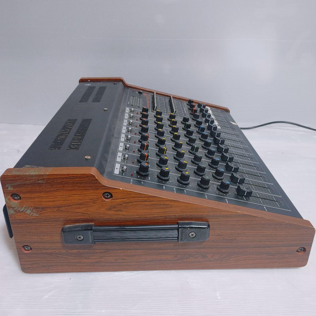 Roland PA-150 アナログミキサー スプリングリバーブ内蔵 137