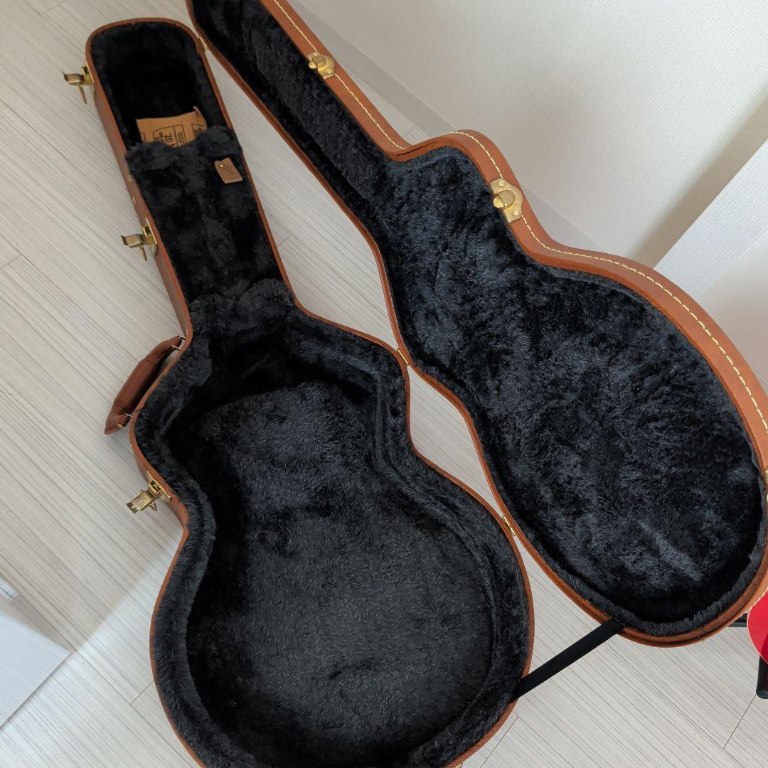 Gibson ES-335　Memphis 赤色 ハードケース付き