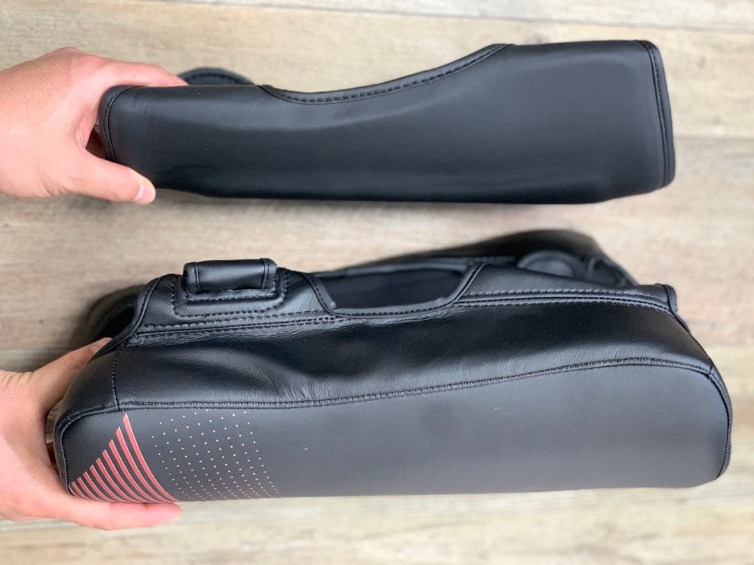 カーフキックミット ダブル2セット左右利用できますの通販はau PAY