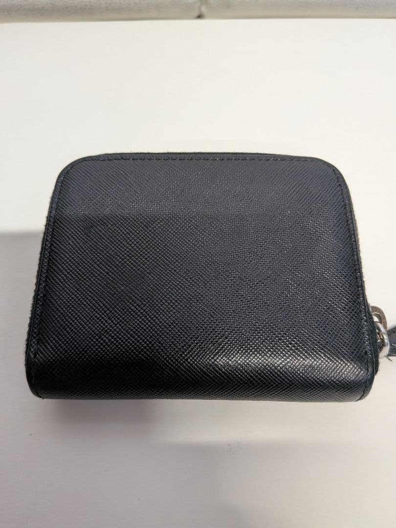 ひろす様　PRADA プラダ ケース