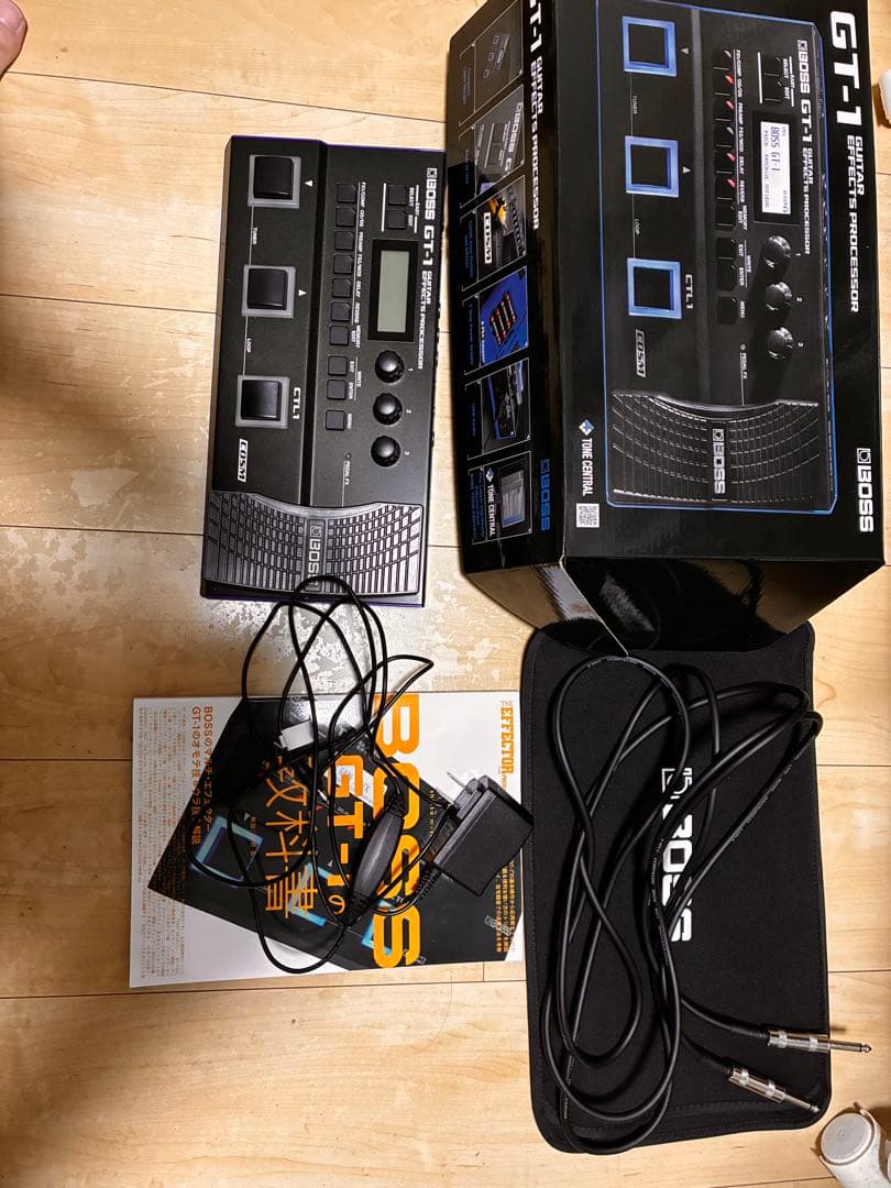 BOSS GT-1 ギターエフェクトプロセッサー - メルカリ