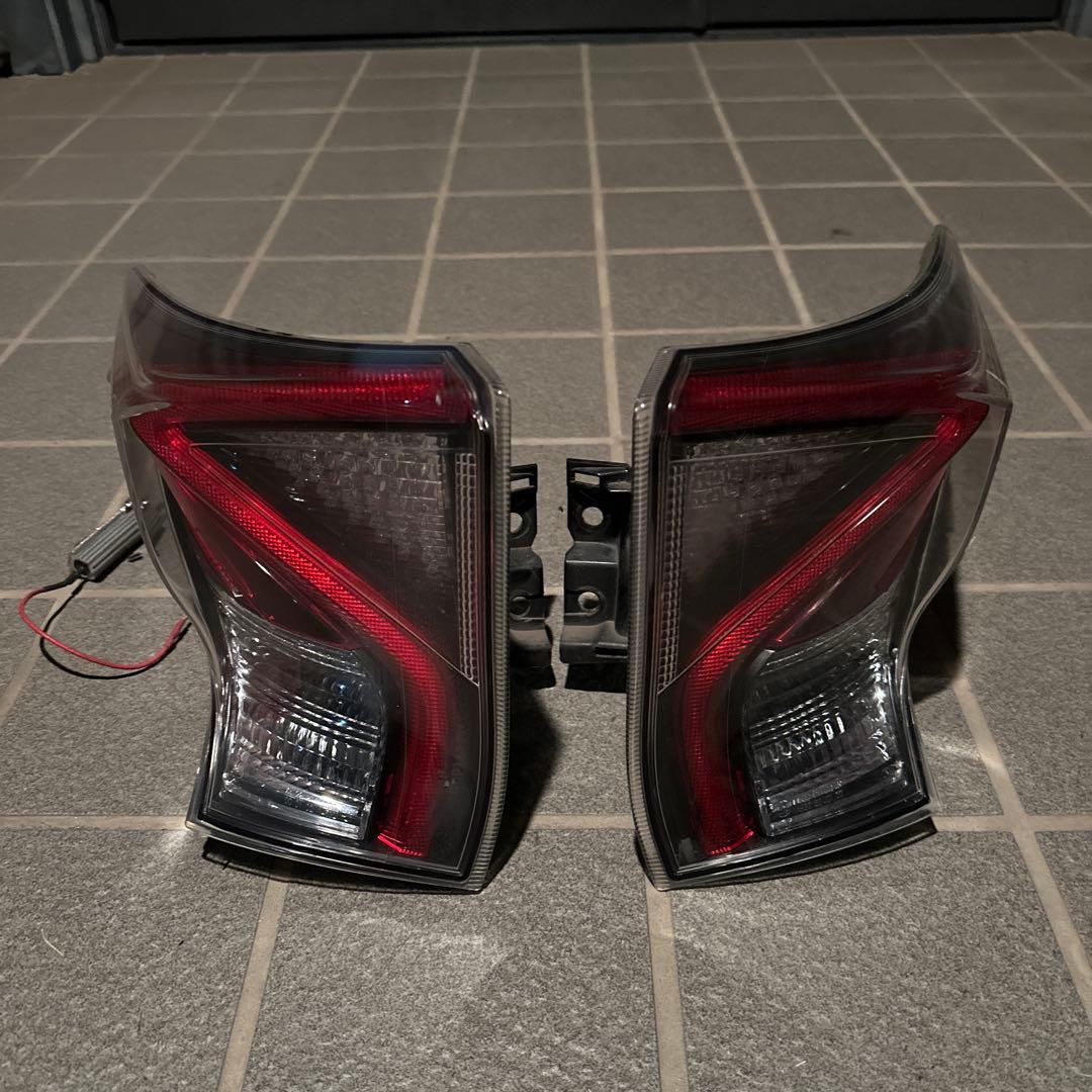 【SALE】プリウス50 前期 シーケンシャルテールランプ ワンオフ SALE】プリウス50 前期 シーケンシャルテールランプ ワンオフ - メルカリ