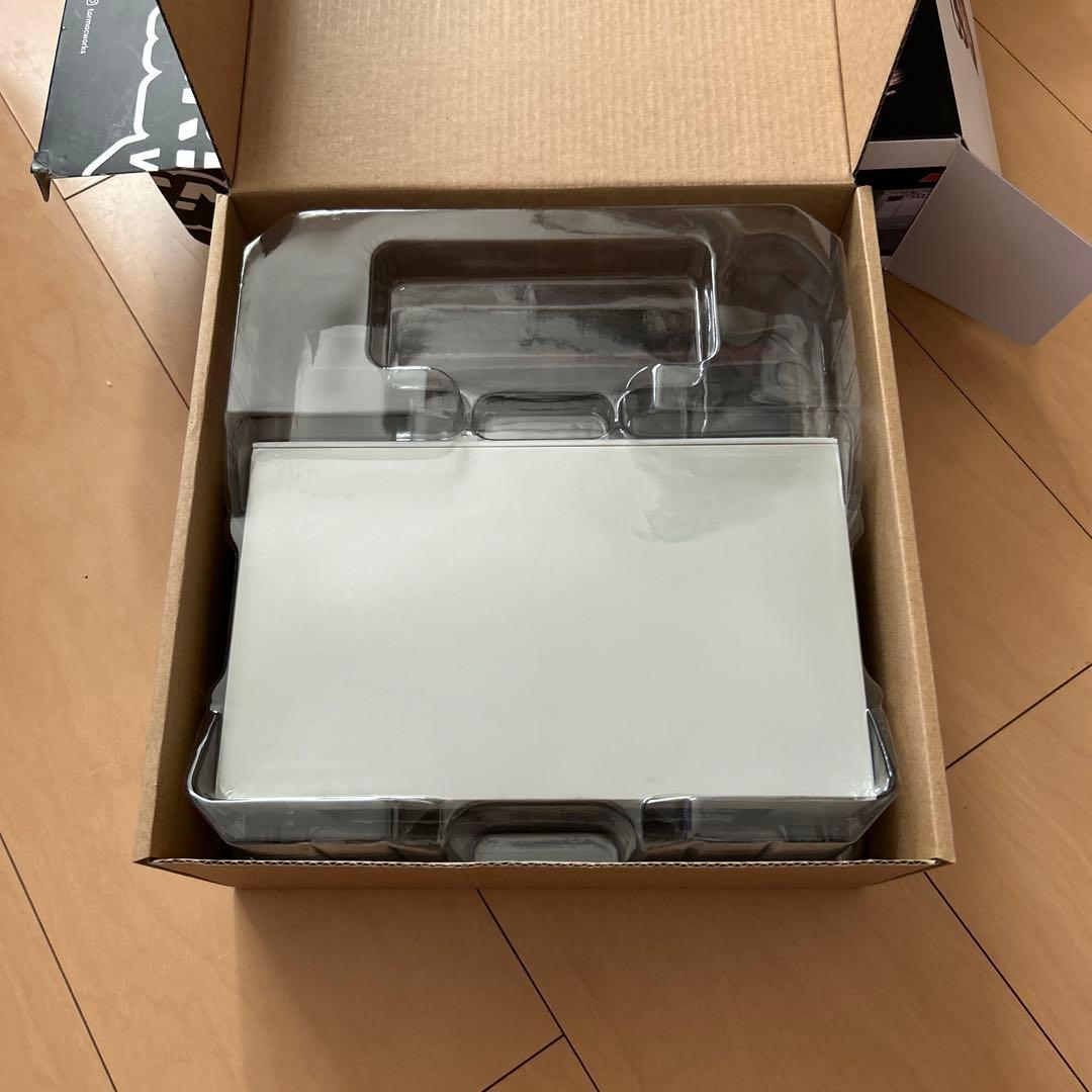 【即購入ok!!】1/64 レーシングピットガレージ ジオラマ アウディスポーツ