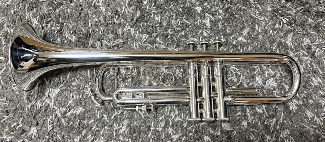 美品 BACH トランペット 180ML 37SP