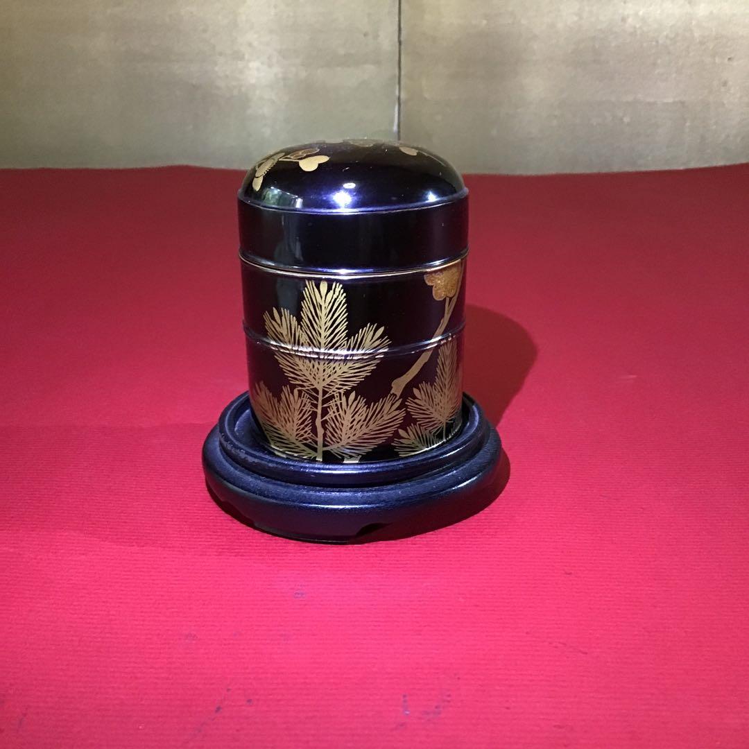 蒔絵　青松梅図　棗