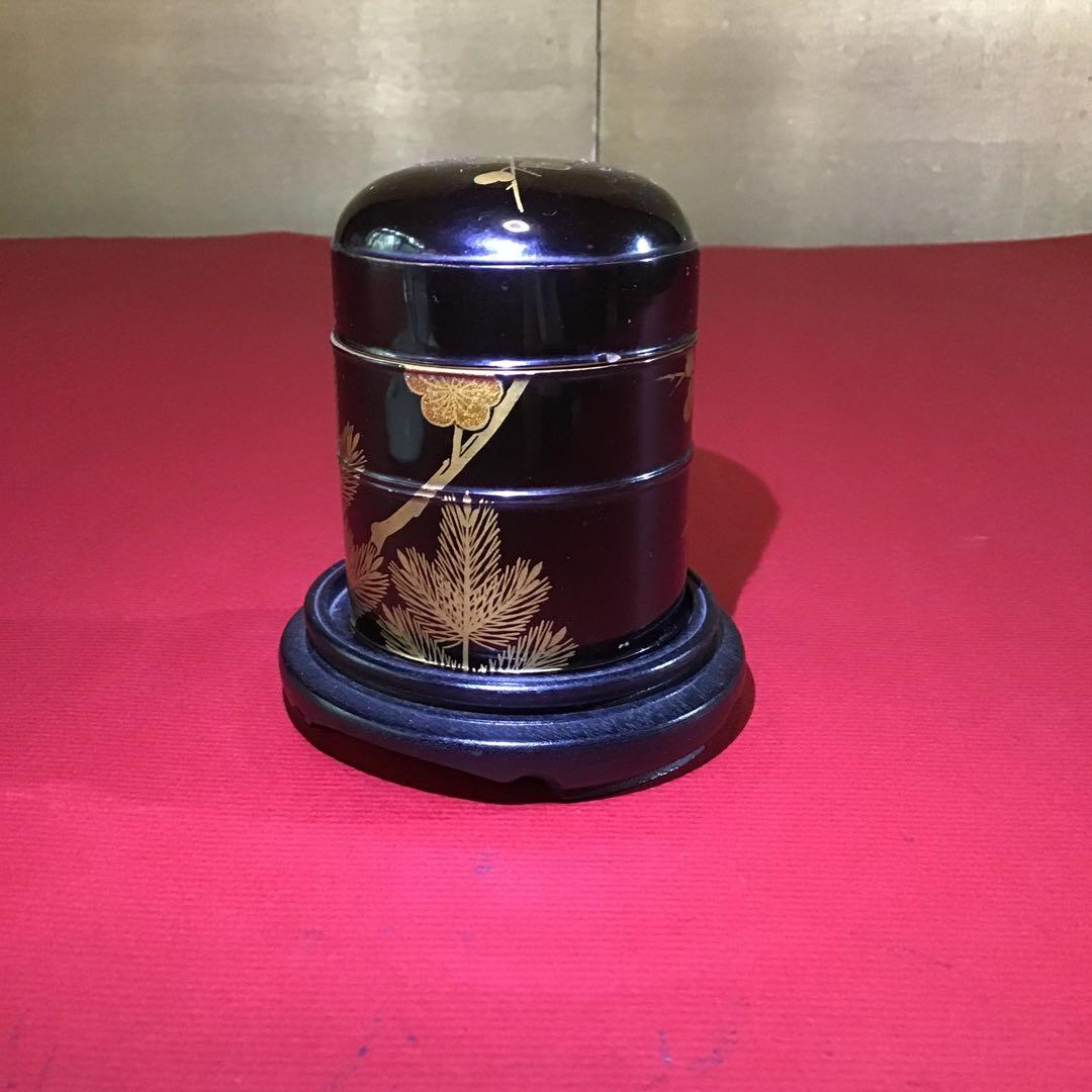 蒔絵　青松梅図　棗