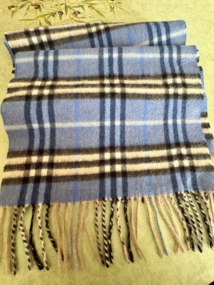 BURBERRY クリーニング済 カシミア100%マフラー