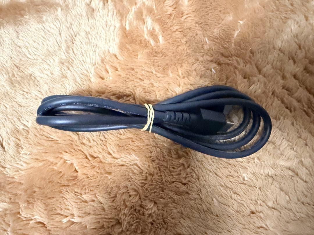 Nintendo Switch 本体 【箱無し、コントローラストラップ無し】