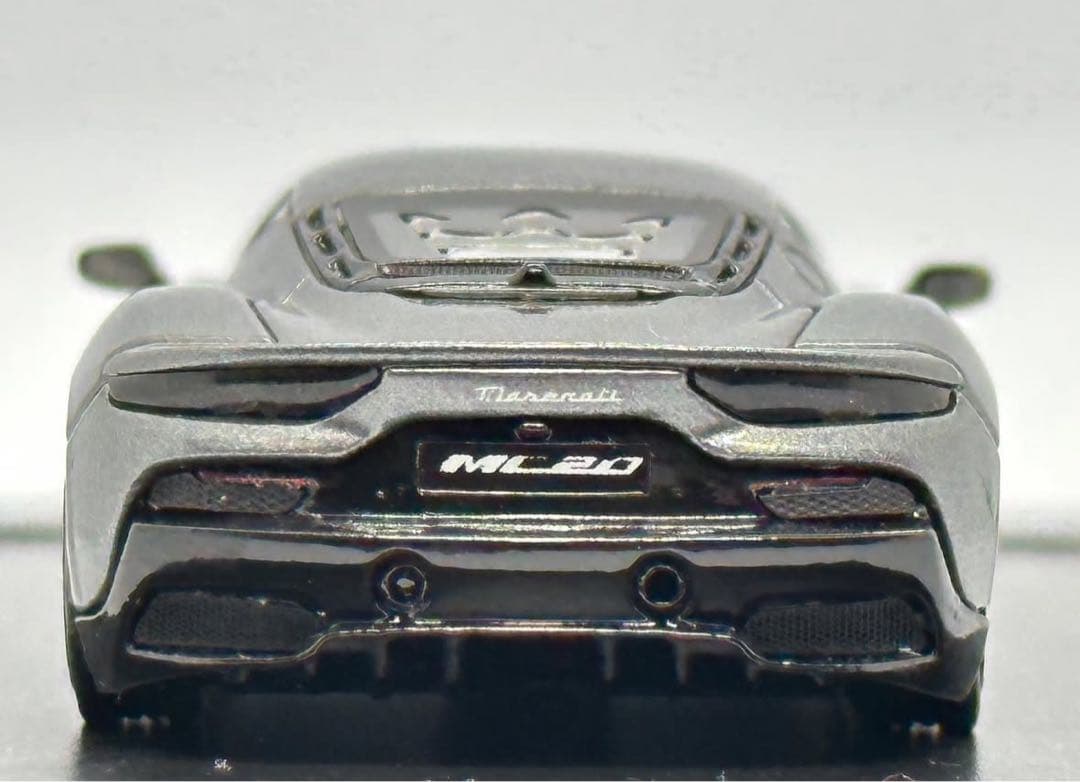 BBR 1/64 マセラティ MC20