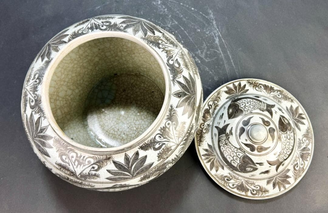 時代物 釉里紅魚藻紋盖罐 中国古玩 唐物 古陶瓷品 歴史有る年代物WWTT187