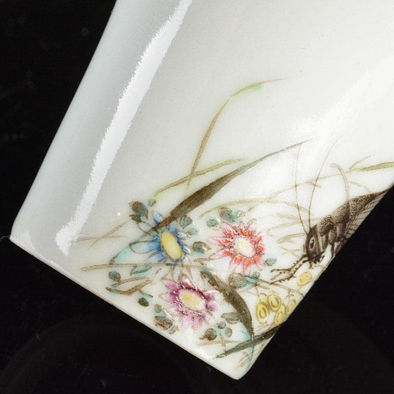 中国 景徳鎮 粉彩 蟋蟀文 酒杯 一對 M R4791