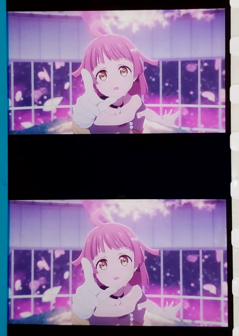 ラブライブ 虹ヶ咲 えいがさき 入場特典 コマフィルム 璃奈 ライブ衣装 ②