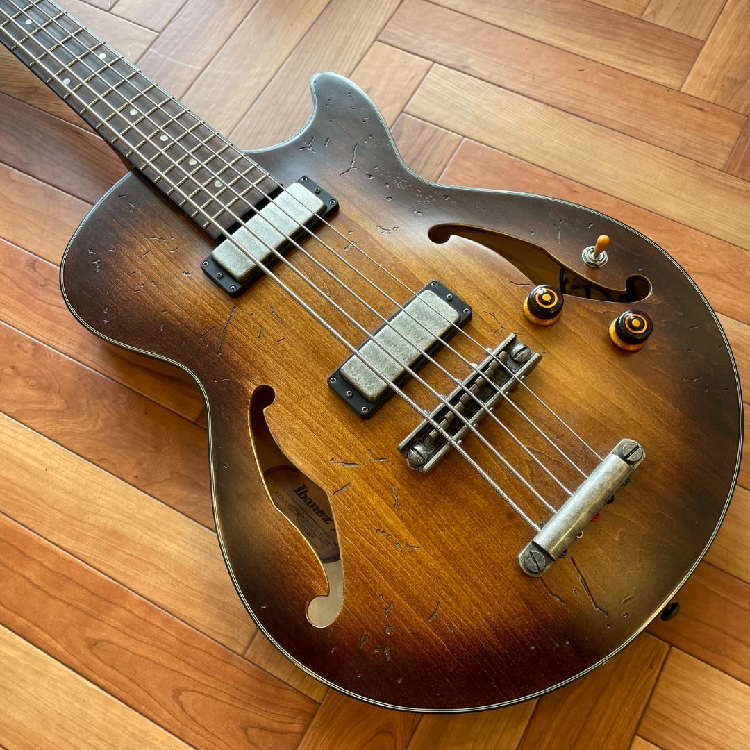 Ibanez セミアコ5弦ベース