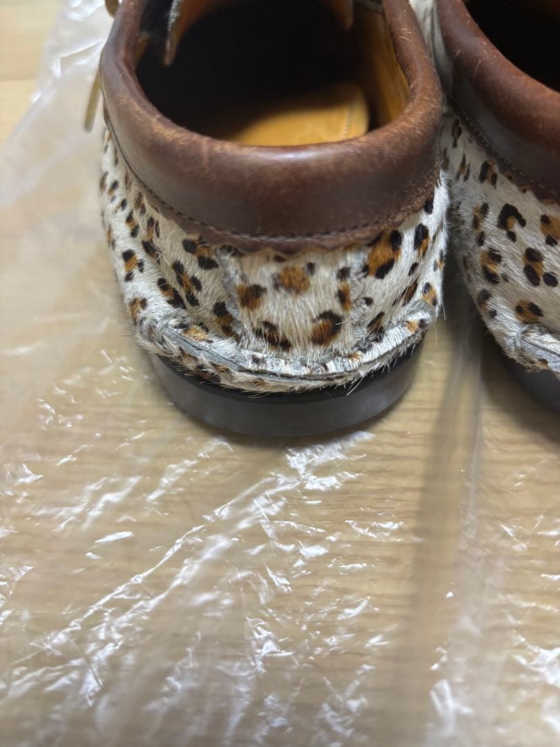 大人気　ユケテンYuketen ヒョウ柄モカシンシューズレオパードデッキシューズ