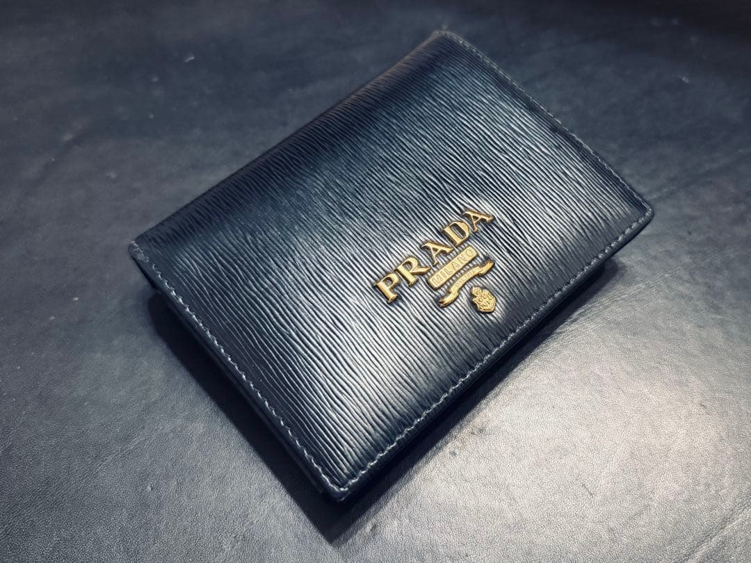 PRADA レザー 二つ折り財布 バイカラー PRADA 二つ折り財布 バイカラー