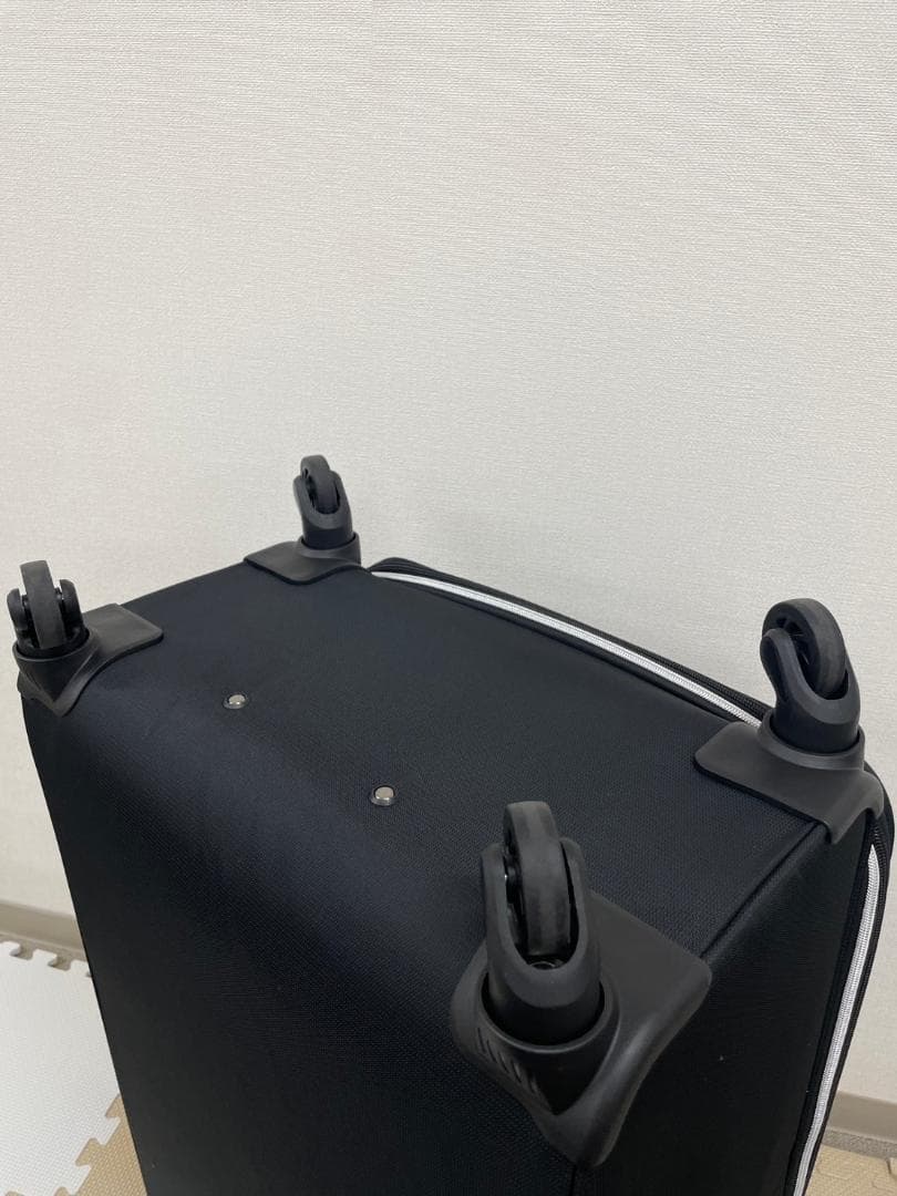 軽量・便利な前ポケット付き！】LEGEND WALKER ソフトケース L 軽量