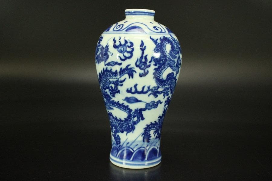 中国美術 龍模様 花瓶 高13.8cm(ZE523)