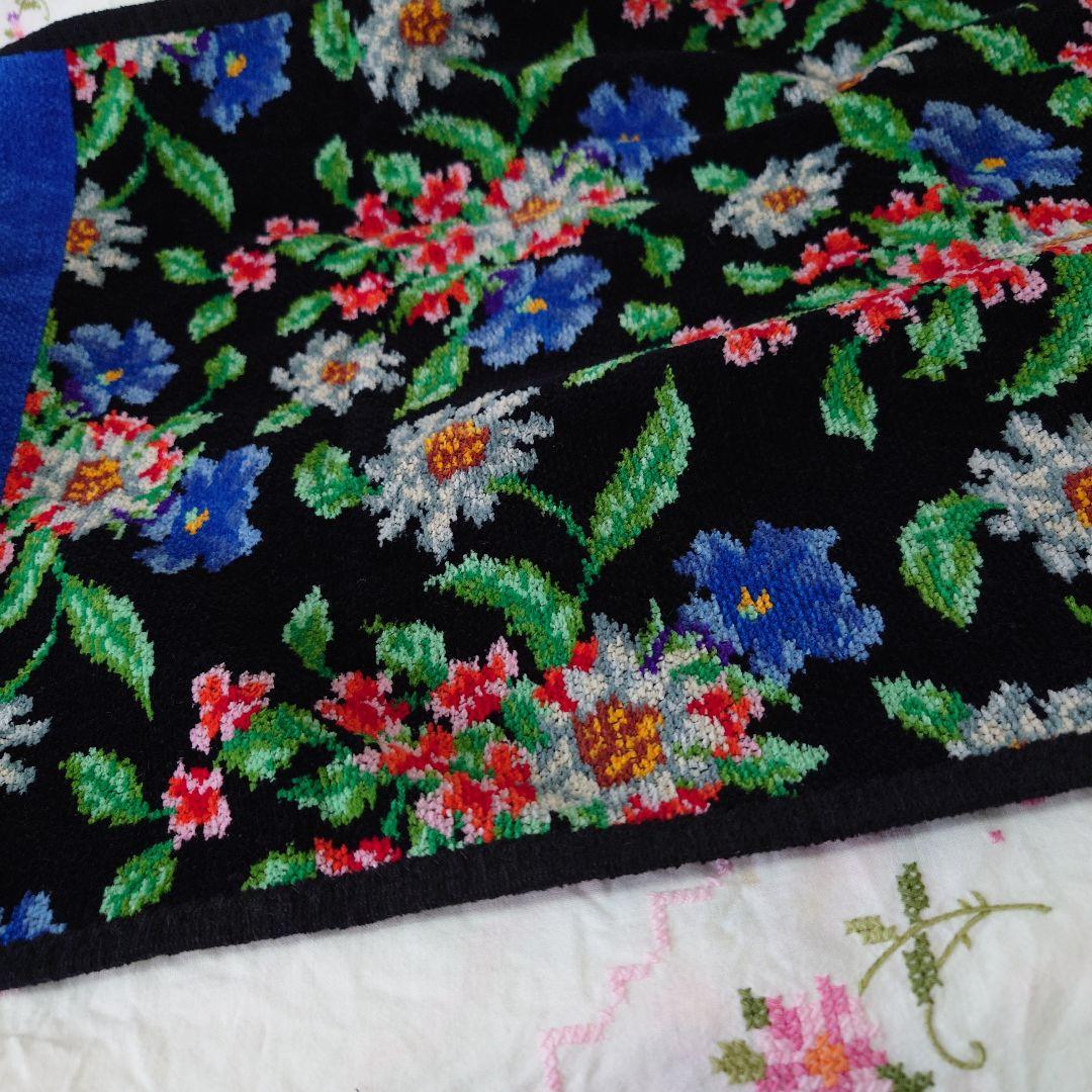 フェイラー 新品未使用 フェイスタオル 花柄 ドイツ製 ブルー - メルカリ