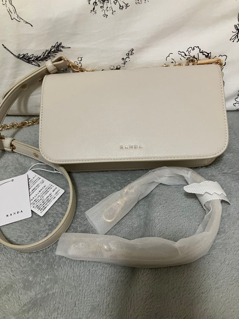 RANDAモノグラムビジューマルチWAYレクタングルバッグ