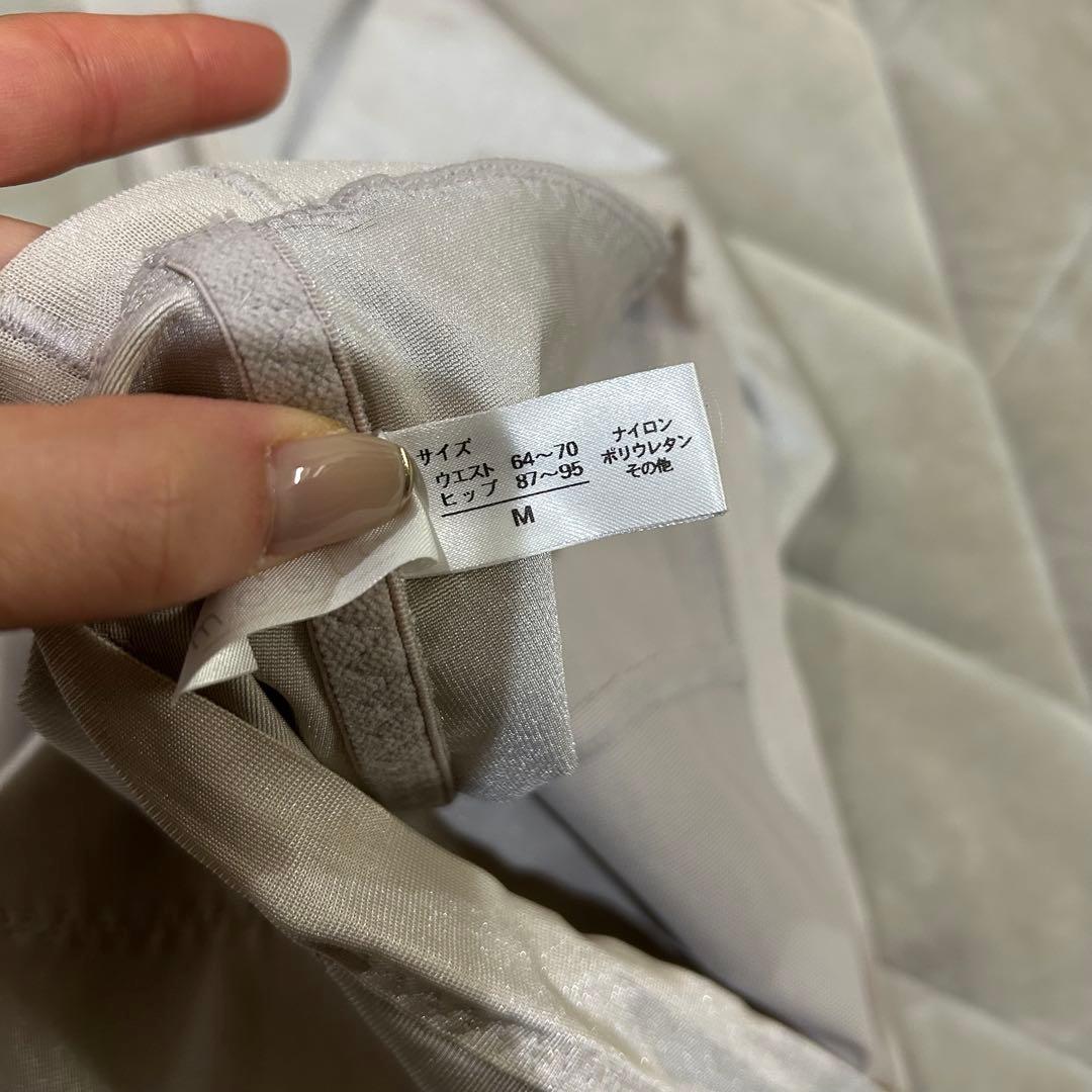 ブライダルブルーム ブライダルインナーショートビスチェD70&フレアパンツ　3点