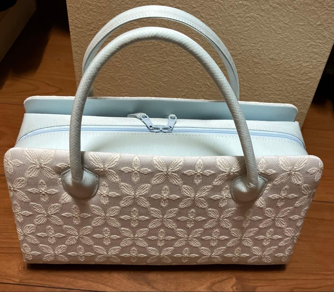和装用バッグ 花柄ホワイト×水色