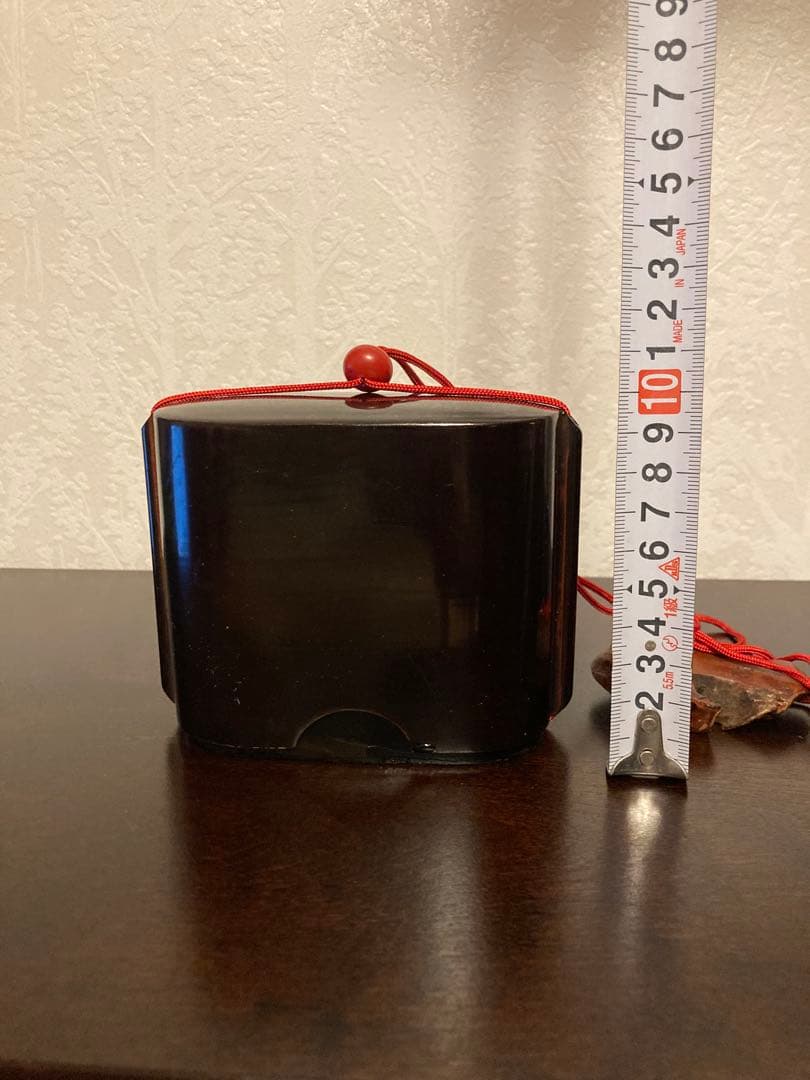 骨董 漆 携帯薬入れ 黒×赤 アンティーク 小物入れにも♡