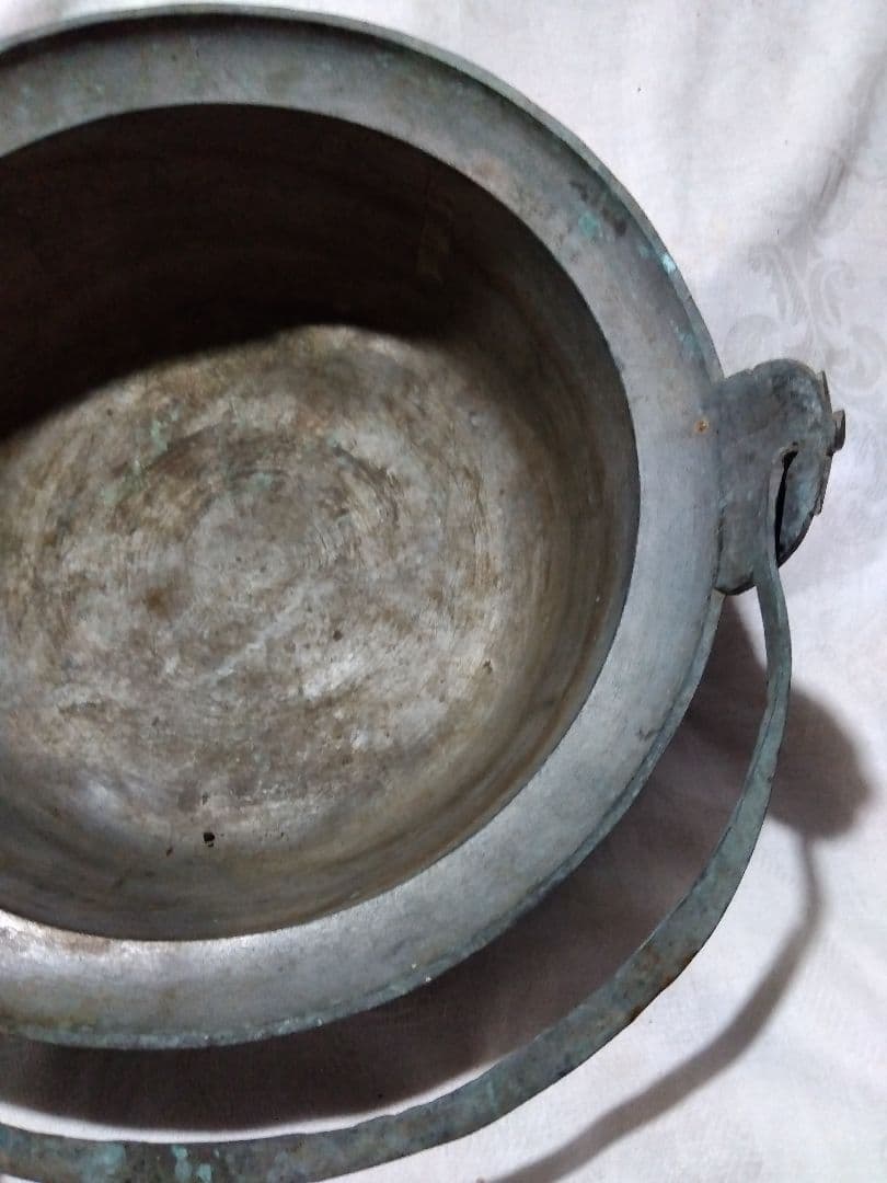 ♪古い真鍮製の鍋 32㌢