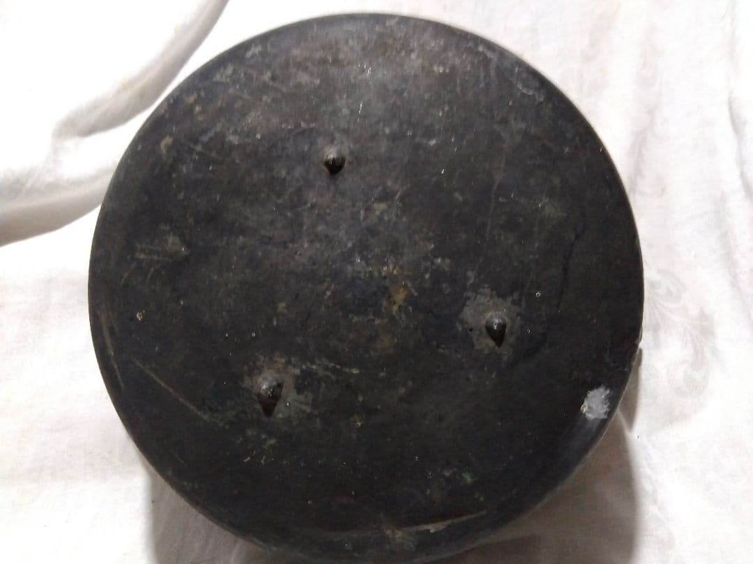 ♪古い真鍮製の鍋 32㌢ ♪古い真鍮製の鍋 32㌢