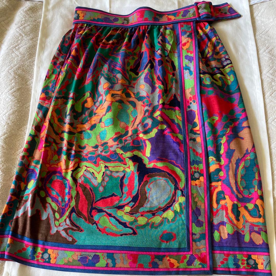 レオナール　膝丈スカート　ウール　シルクウール